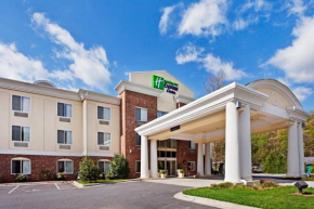 Гостиница Holiday Inn Express Hotel & Suites Cherokee-Casino, an IHG Hotel  Чероки